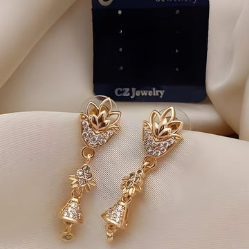 gold-toned contemporary drop earrings