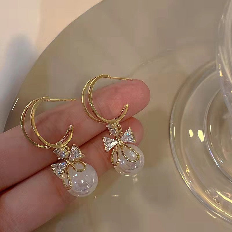 Elegant Pearl Bow Dangle Earrings