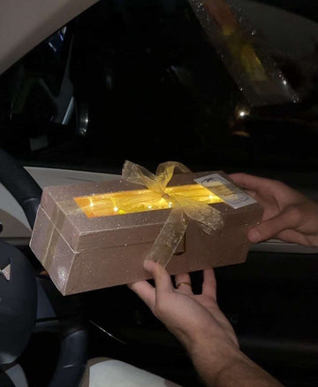 18 Dozen+ Golden Transparent Box